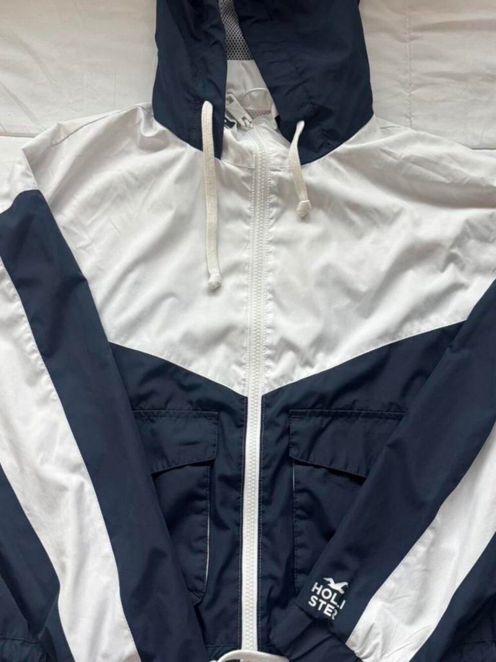 Navy and white Hollister streetwear windbreaker